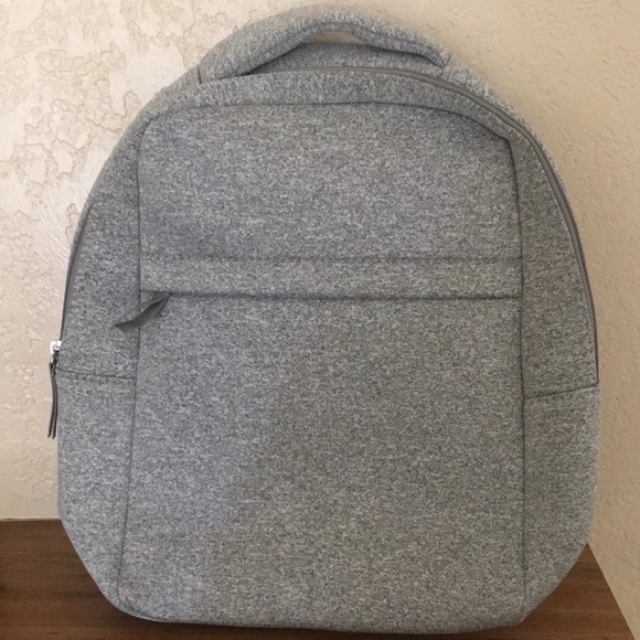 DSW Backpack - Picture 2 of 5